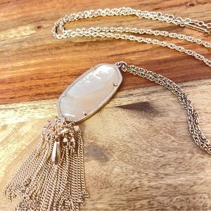 Kendra Scott Rayne Necklace Rose Quartz and rose gold
